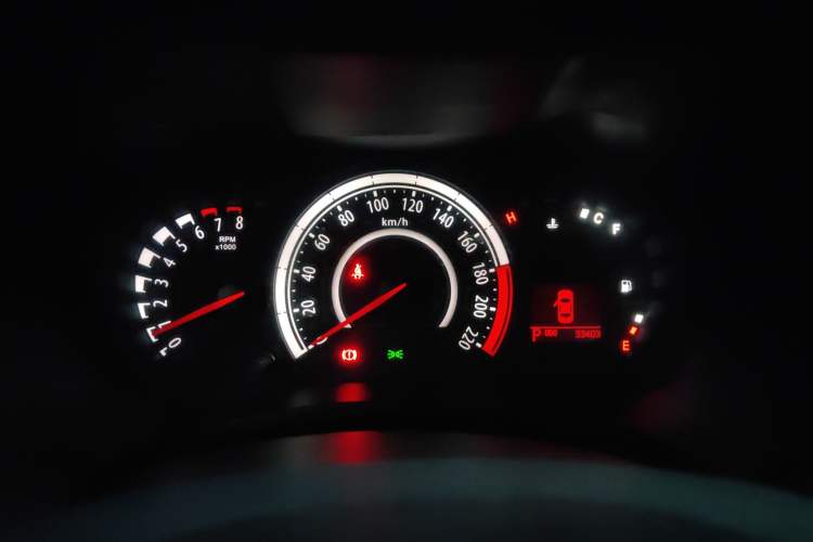Used GAC Trumpchi GA3S Vision 2014 1.6L Automatic Luxury ESP Version Instrument Cluster