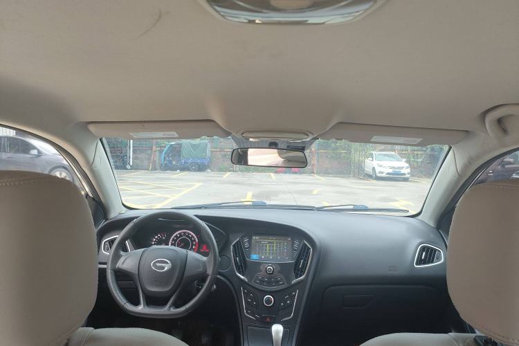 Used GAC Trumpchi GA3S Vision 2014 1.6L Manual Elite ESP Version Interior 13
