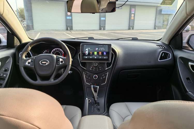 Used GAC Trumpchi GA3S Vision 2014 1.6L Automatic Luxury ESP Version Interior 3