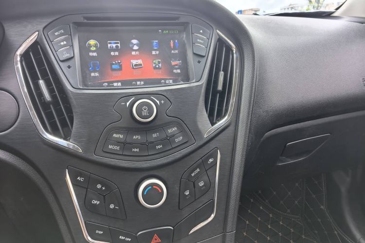 Used GAC Trumpchi GA3S Vision 2014 1.6L Automatic Elite ESP Version Interior 3