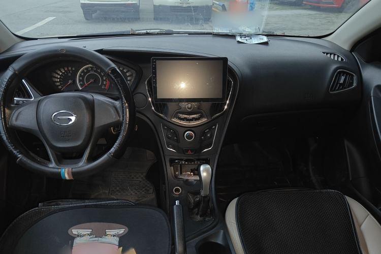 Used GAC Trumpchi GA3S Vision 2014 1.6L Manual Elite Edition Interior 3