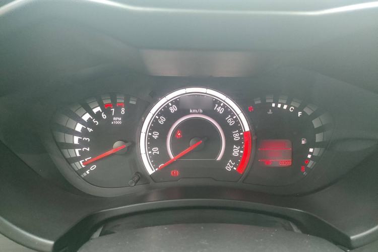 Used GAC Trumpchi GA3S Vision 2014 1.6L Manual Elite ESP Version Interior 8
