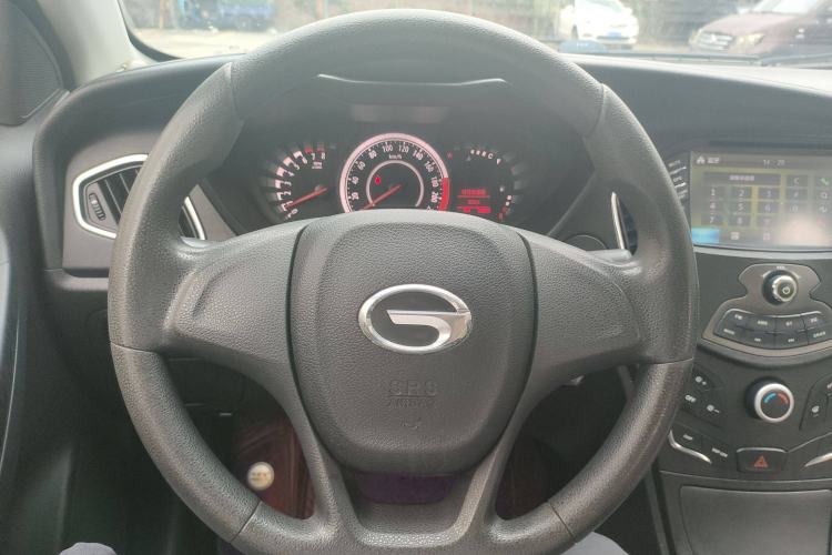 Used GAC Trumpchi GA3S Vision 2014 1.6L Manual Elite ESP Version Interior 9