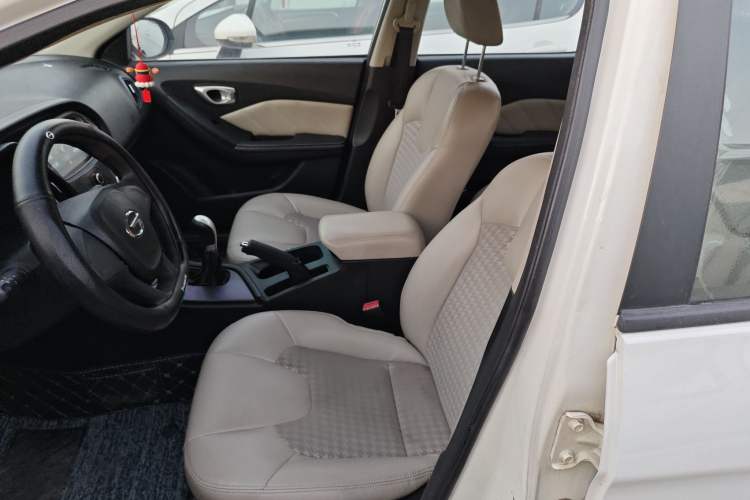 Used GAC Trumpchi GA3S Vision 2014 1.6L Manual Elite Edition Left Front Seat