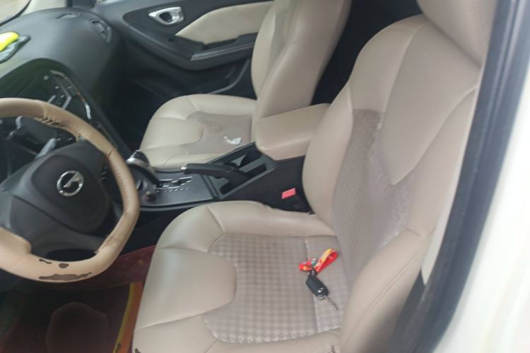 Used GAC Trumpchi GA3S Vision 2014 1.6L Automatic Elite ESP Version Left Front Seat