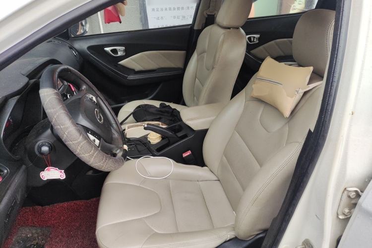 Used GAC Trumpchi GA3S Vision 2014 1.6L Automatic Luxury ESP Version Left Front Seat