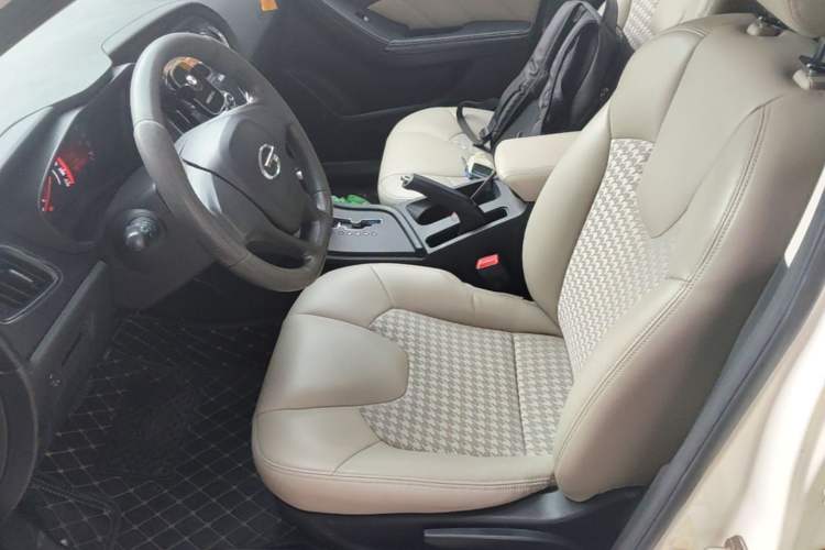 Used GAC Trumpchi GA3S Vision 2014 1.6L Automatic Elite ESP Version Left Front Seat