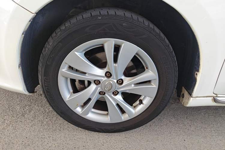 Used GAC Trumpchi GA3S Vision 2014 1.6L Automatic Luxury ESP Version Left Front Wheel Hub