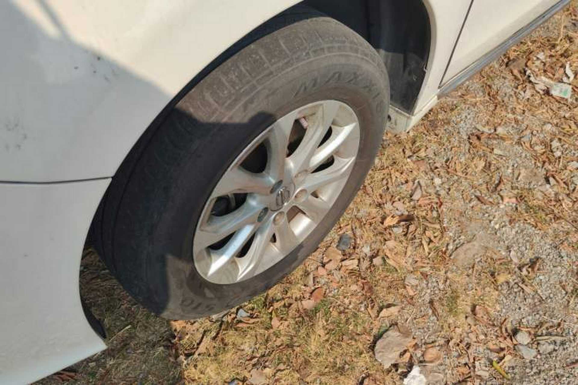 Used GAC Trumpchi GA3S Vision 2014 1.6L Manual Elite Edition Left Front Wheel Hub