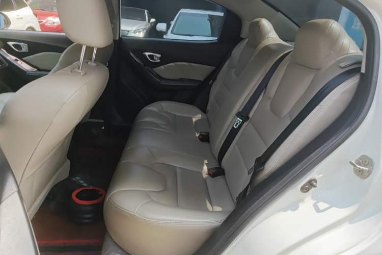 Used GAC Trumpchi GA3S Vision 2014 1.6L Automatic Luxury ESP Version Left Rear Seat