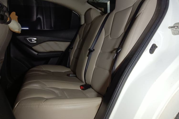 Used GAC Trumpchi GA3S Vision 2014 1.6L Automatic Luxury ESP Version Left Rear Seat