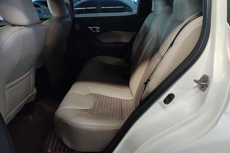 Used GAC Trumpchi GA3S Vision 2014 1.6L Automatic Elite ESP Version Left Rear Seat