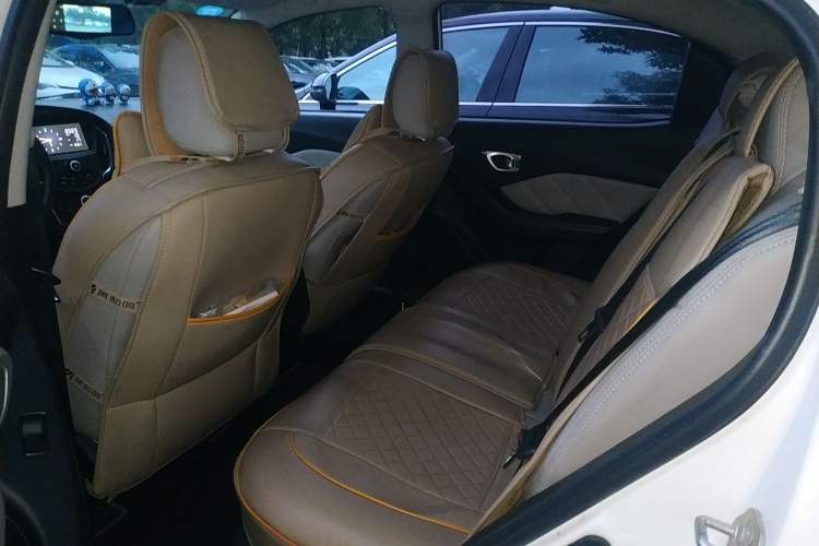 Used GAC Trumpchi GA3S Vision 2014 1.6L Automatic Luxury ESP Version Left Rear Seat