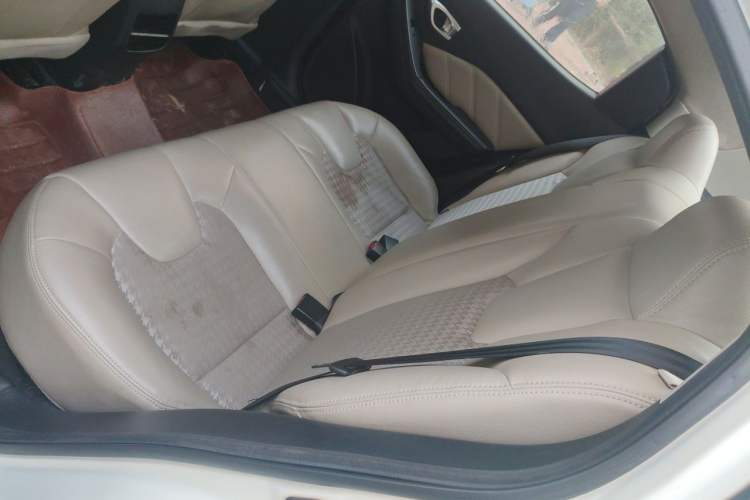 Used GAC Trumpchi GA3S Vision 2014 1.6L Manual Elite Edition Left Rear Seat