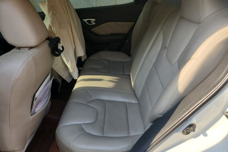 Used GAC Trumpchi GA3S Vision 2014 1.6L Automatic Luxury ESP Version Left Rear Seat