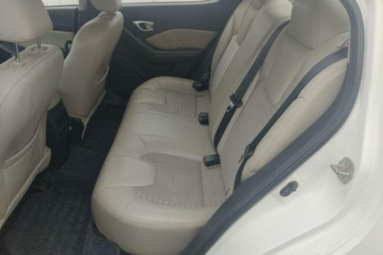 Used GAC Trumpchi GA3S Vision 2014 1.6L Automatic Elite ESP Version Left Rear Seat