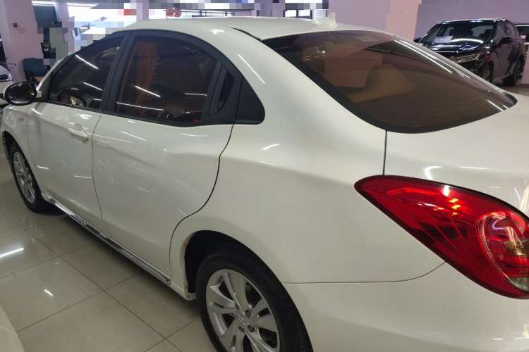 Used GAC Trumpchi GA3S Vision 2014 1.6L Automatic Luxury ESP Version Left Side