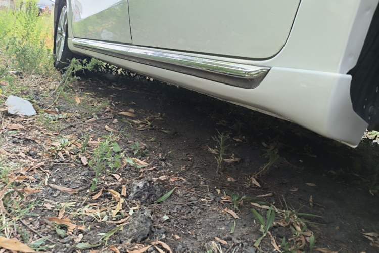 Used GAC Trumpchi GA3S Vision 2014 1.6L Manual Elite Edition Left Side Sill