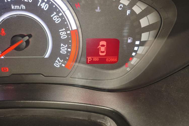 Used GAC Trumpchi GA3S Vision 2014 1.6L Automatic Luxury ESP Version Odometer Close Up