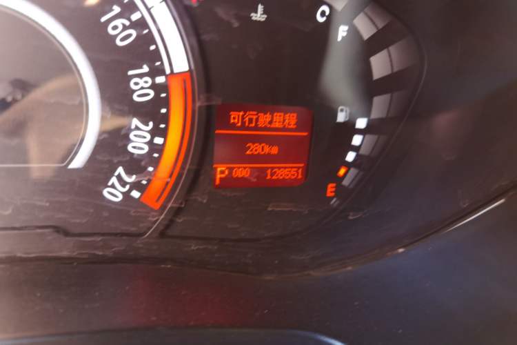 Used GAC Trumpchi GA3S Vision 2014 1.6L Automatic Luxury ESP Version Odometer Close Up