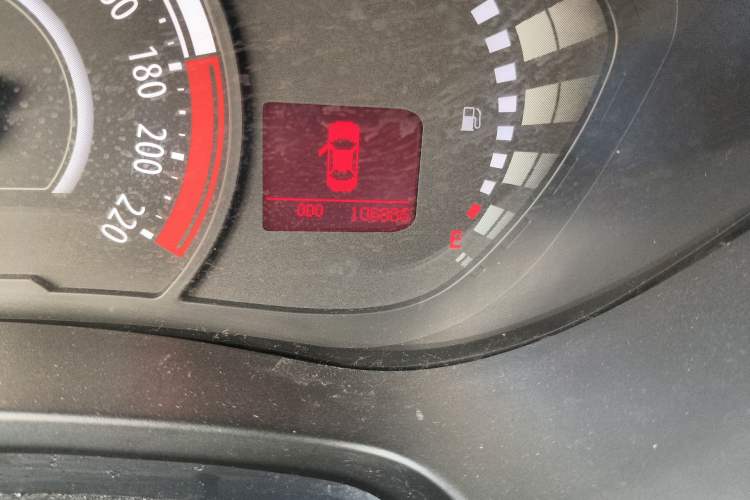 Used GAC Trumpchi GA3S Vision 2014 1.6L Manual Elite ESP Version Odometer Close Up