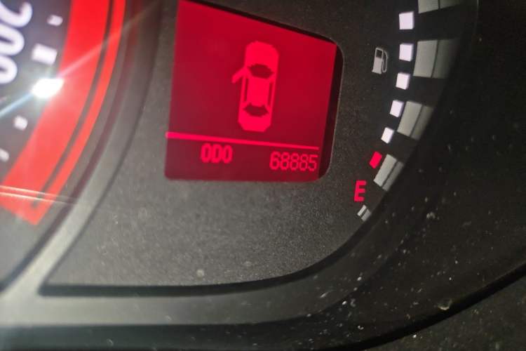 Used GAC Trumpchi GA3S Vision 2014 1.6L Manual Elite Edition Odometer Close Up