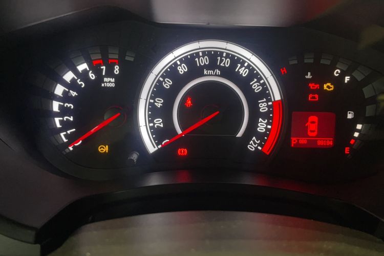 Used GAC Trumpchi GA3S Vision 2014 1.6L Automatic Elite ESP Version Odometer Close Up