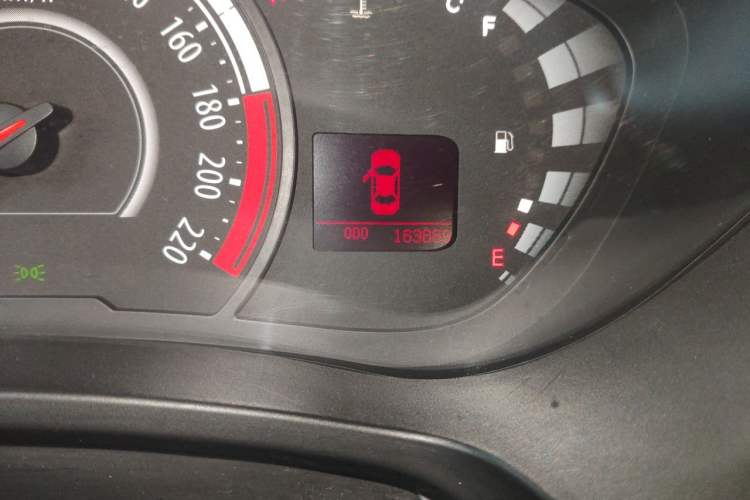 Used GAC Trumpchi GA3S Vision 2014 1.6L Manual Elite Edition Odometer Close Up
