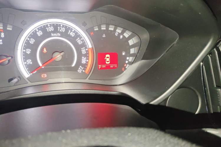Used GAC Trumpchi GA3S Vision 2014 1.6L Automatic Luxury ESP Version Odometer Close Up