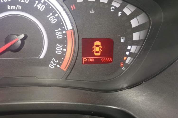 Used GAC Trumpchi GA3S Vision 2014 1.6L Automatic Elite ESP Version Odometer Close Up