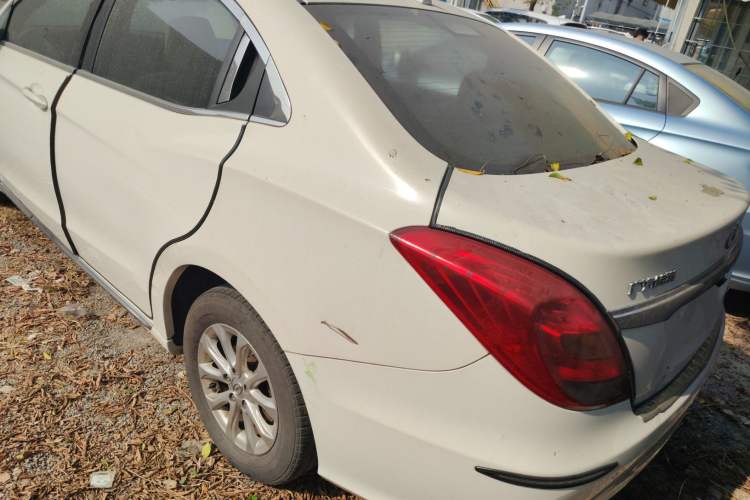 Used GAC Trumpchi GA3S Vision 2014 1.6L Manual Elite Edition Rear Left 45 Deg