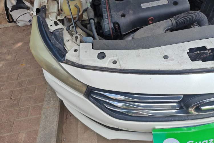 Used GAC Trumpchi GA3S Vision 2014 1.6L Automatic Luxury ESP Version Right Front Headlight