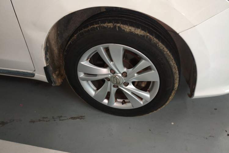 Used GAC Trumpchi GA3S Vision 2014 1.6L Automatic Luxury ESP Version Right Front Wheel Hub