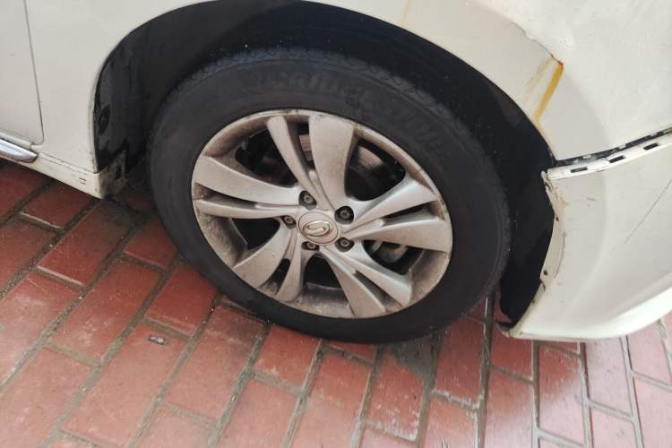 Used GAC Trumpchi GA3S Vision 2014 1.6L Automatic Luxury ESP Version Right Front Wheel Hub