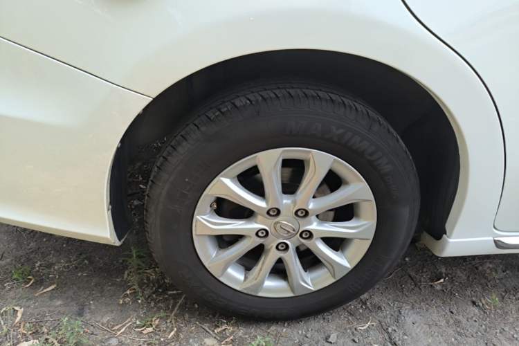 Used GAC Trumpchi GA3S Vision 2014 1.6L Manual Elite Edition Right Rear Wheel Hub