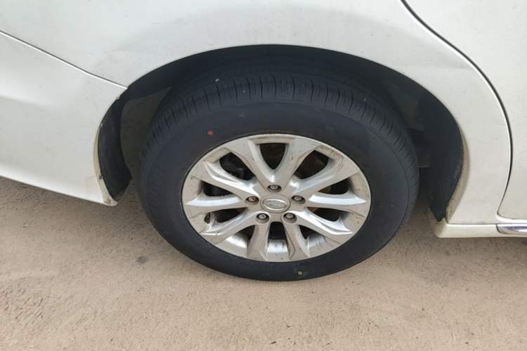 Used GAC Trumpchi GA3S Vision 2014 1.6L Automatic Elite ESP Version Right Rear Wheel Hub