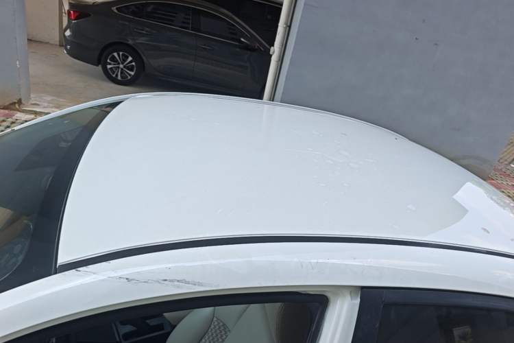 Used GAC Trumpchi GA3S Vision 2014 1.6L Manual Elite Edition Roof