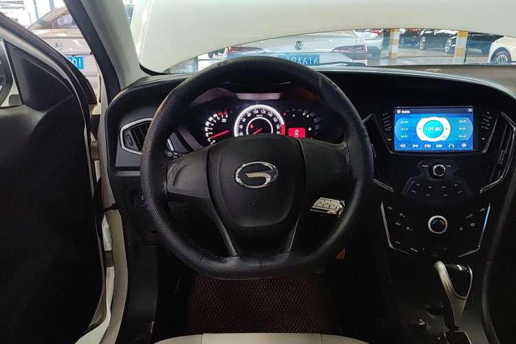 Used GAC Trumpchi GA3S Vision 2014 1.6L Automatic Elite ESP Version Steering Wheel