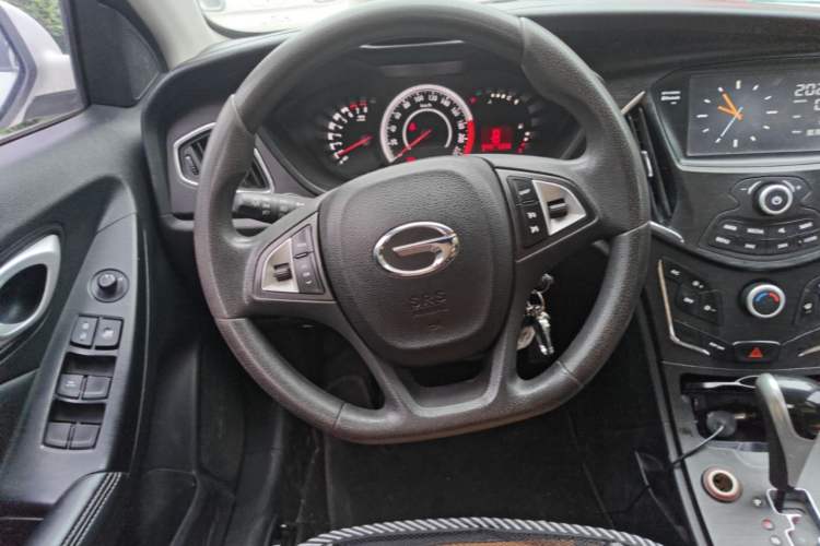 Used GAC Trumpchi GA3S Vision 2014 1.6L Automatic Luxury ESP Version Steering Wheel