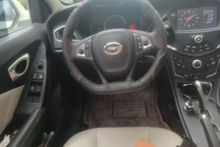 Used GAC Trumpchi GA3S Vision 2014 1.6L Automatic Luxury ESP Version Steering Wheel