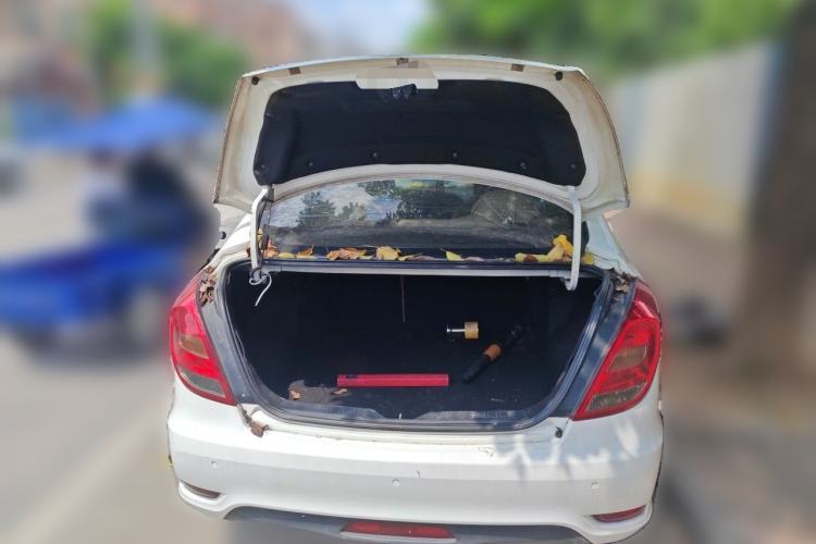 Used GAC Trumpchi GA3S Vision 2014 1.6L Automatic Luxury ESP Version Trunk
