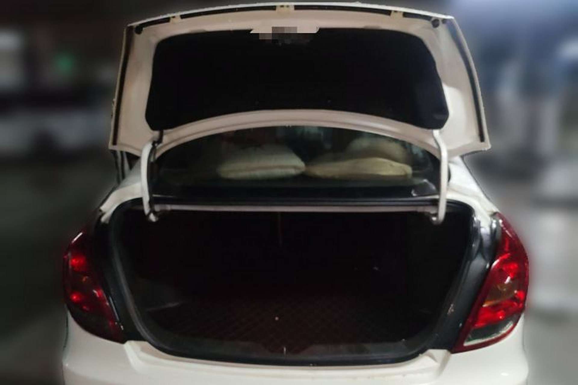 Used GAC Trumpchi GA3S Vision 2014 1.6L Automatic Luxury ESP Version Trunk