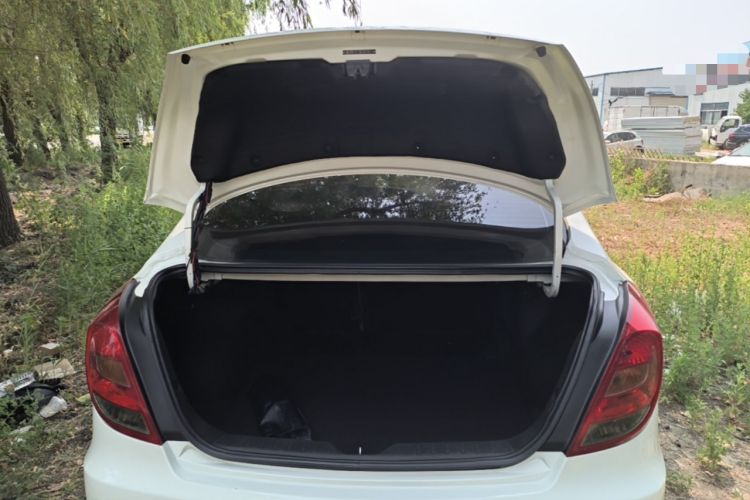 Used GAC Trumpchi GA3S Vision 2014 1.6L Manual Elite Edition Trunk