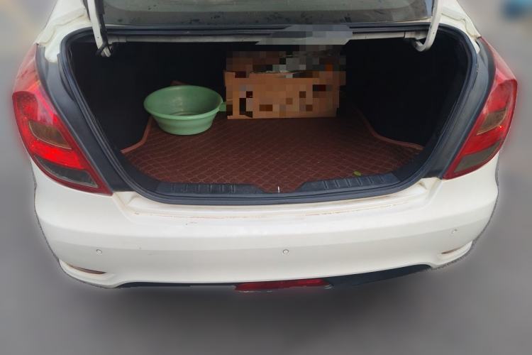 Used GAC Trumpchi GA3S Vision 2014 1.6L Manual Elite Edition Trunk