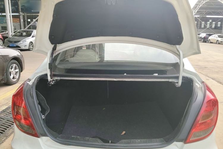 Used GAC Trumpchi GA3S Vision 2014 1.6L Automatic Elite ESP Version Trunk