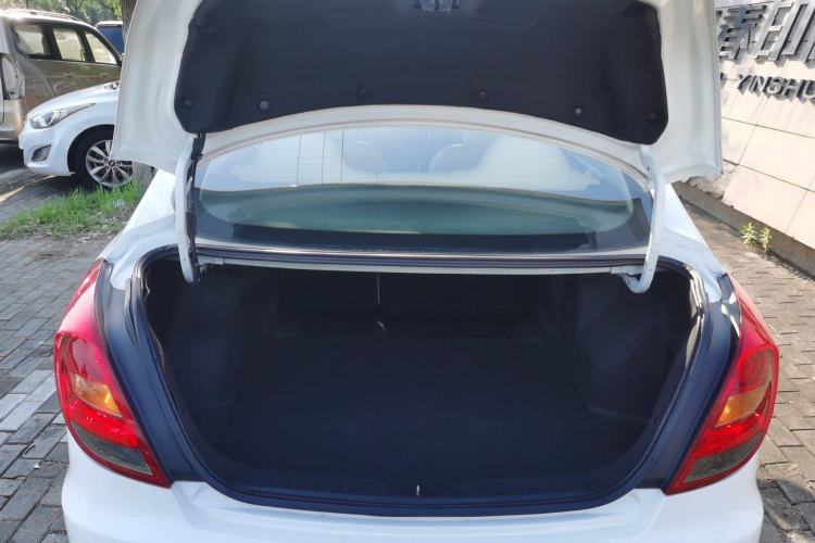 Used GAC Trumpchi GA3S Vision 2014 1.6L Manual Luxury ESP Version Trunk