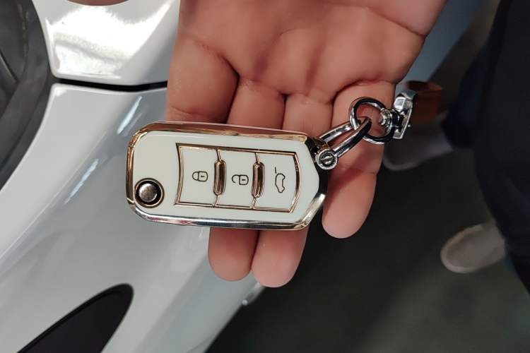 Used GAC Trumpchi GA3S Vision 2014 1.6L Automatic Elite ESP Version Vehicle Key