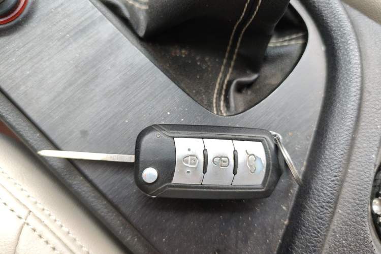 Used GAC Trumpchi GA3S Vision 2014 1.6L Manual Luxury ESP Version Vehicle Key