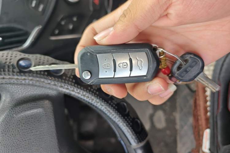 Used GAC Trumpchi GA3S Vision 2014 1.6L Manual Elite Edition Vehicle Key