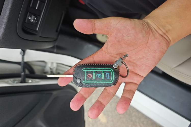 Used GAC Trumpchi GA3S Vision 2014 1.6L Manual Elite Edition Vehicle Key